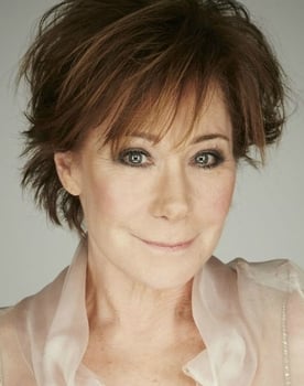  Zoë Wanamaker