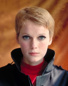  Mia Farrow