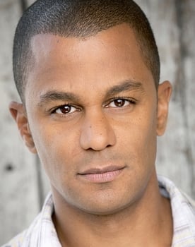  Yanic Truesdale