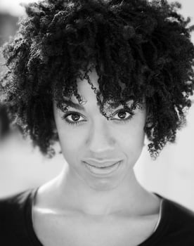  Pearl Mackie